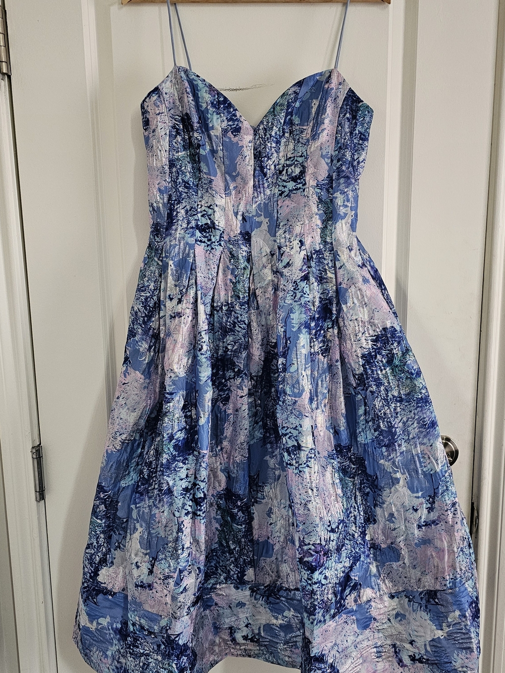 NWT Monique Lhuillier Blue & Pink Fit & Flare Dress sz 8 has shine with pockets